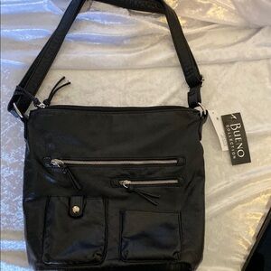 Bueno handbag/Crossbody, adjustable strap (NWT) black, Faux Leather